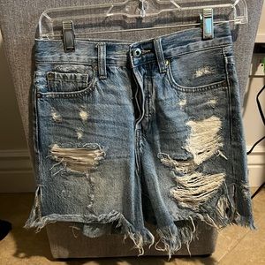 Pistola jean shorts size 25